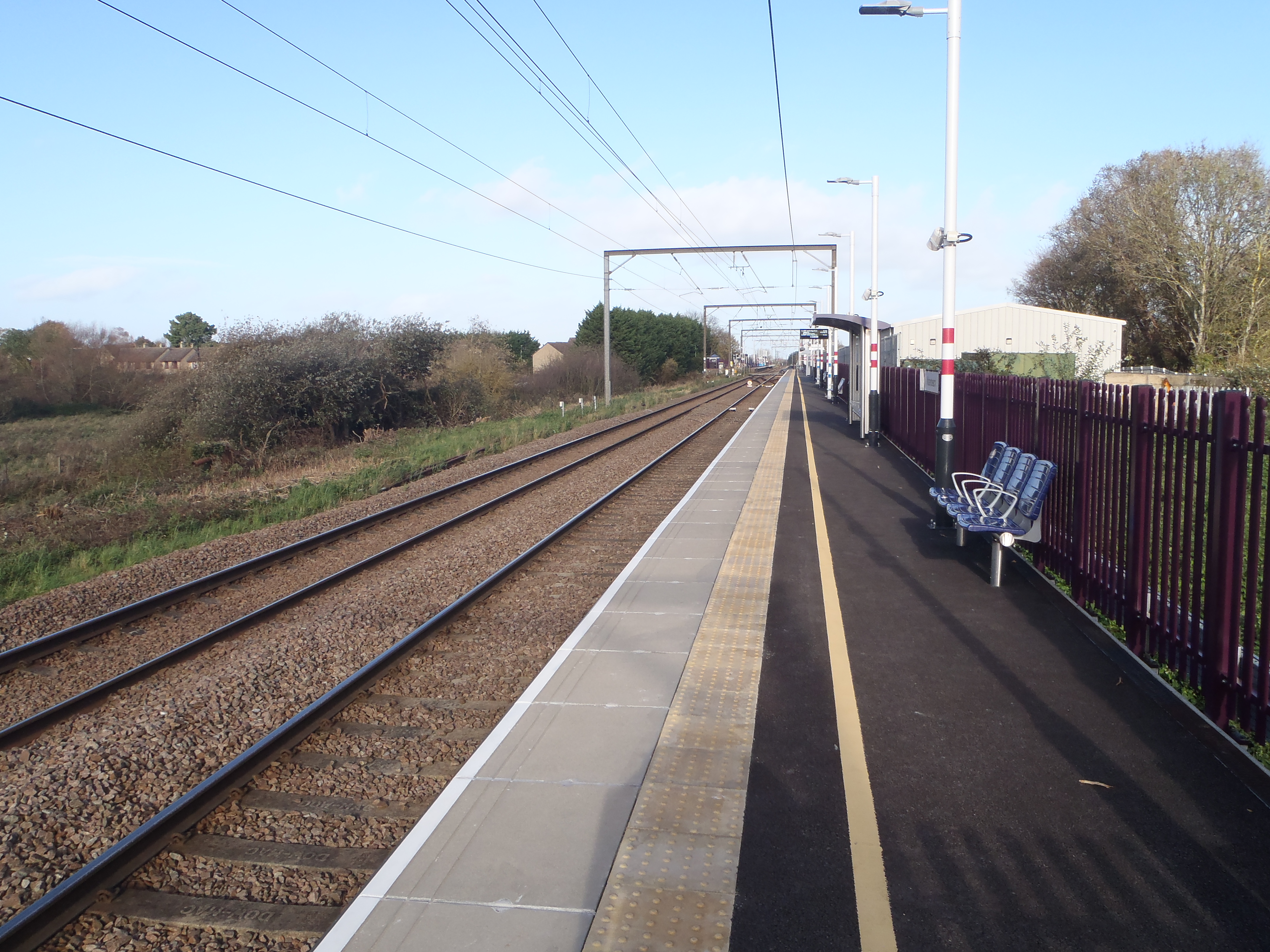 looking north on up platform